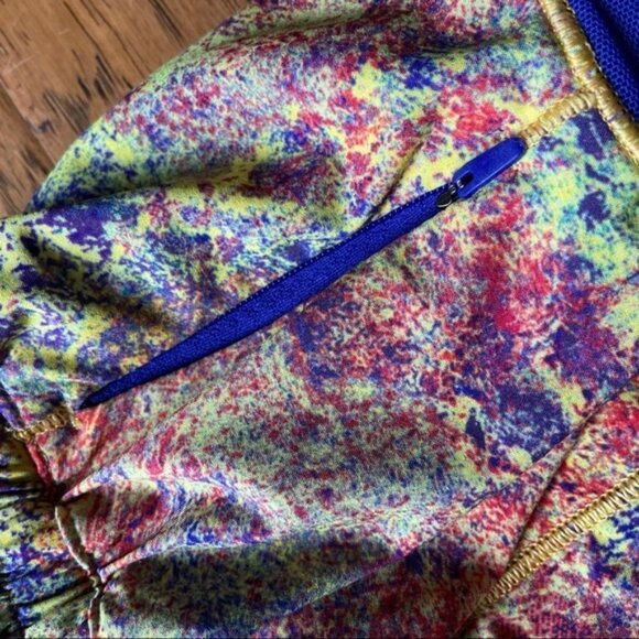 Lululemon Seawheeze 2019 Hotty Hot short size 4 - Picture 5 of 8